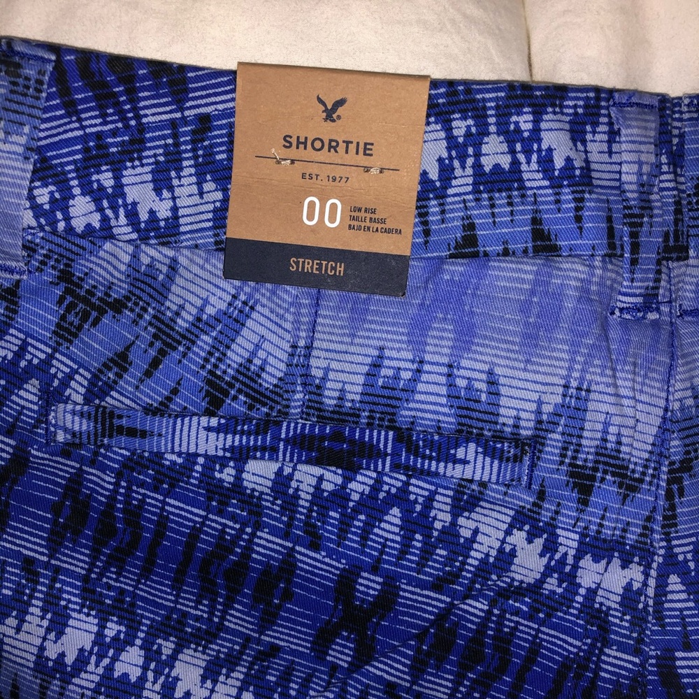 American Eagle Shortie Shorts - Picture 3 of 4